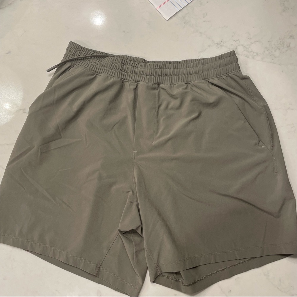Lululemon Pace Breaker 7” Linerless